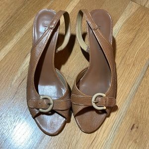ETIENNE AIGNER TAN LEATHER heels US SIZE 8